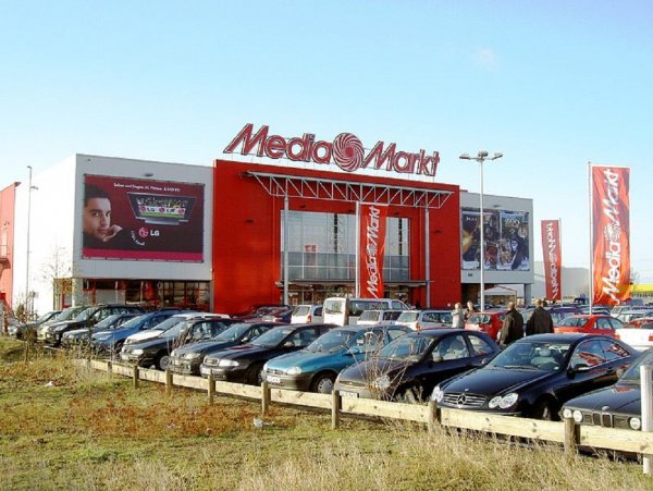 MediaMarkt распродает весь ассортимент со скидками до 70%