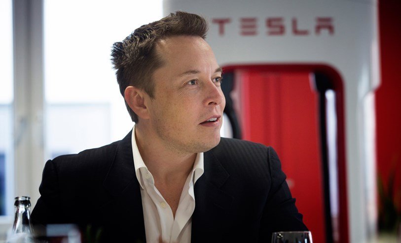 Бывший сотрудник Tesla, обвиненный в саботаже, подал встречный иск на $1 млн