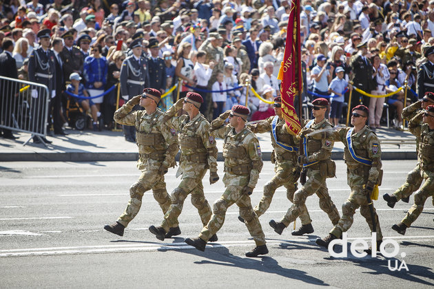 Военный парад на 27-й День Независимости. Фото: Т.Довгань